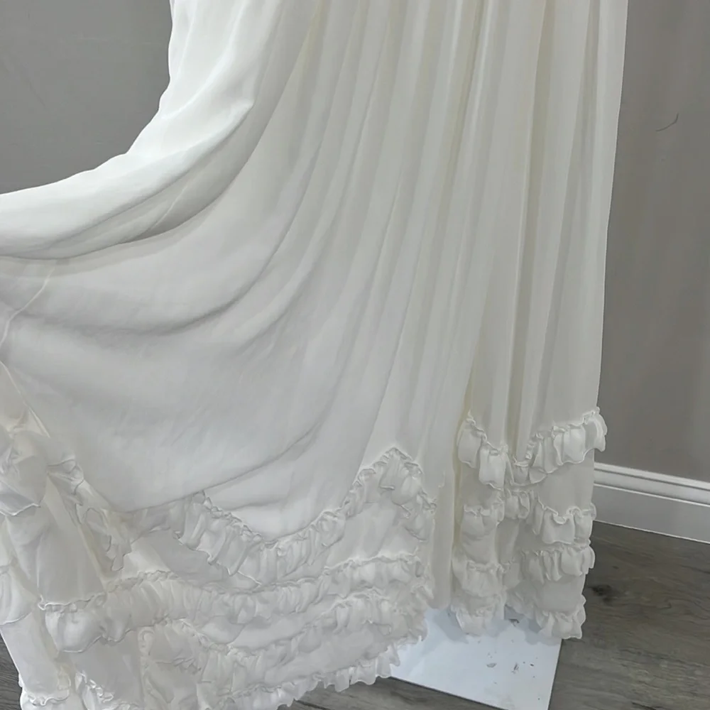 V. Chapman Carmen Gown in White - Picture 6 of 16